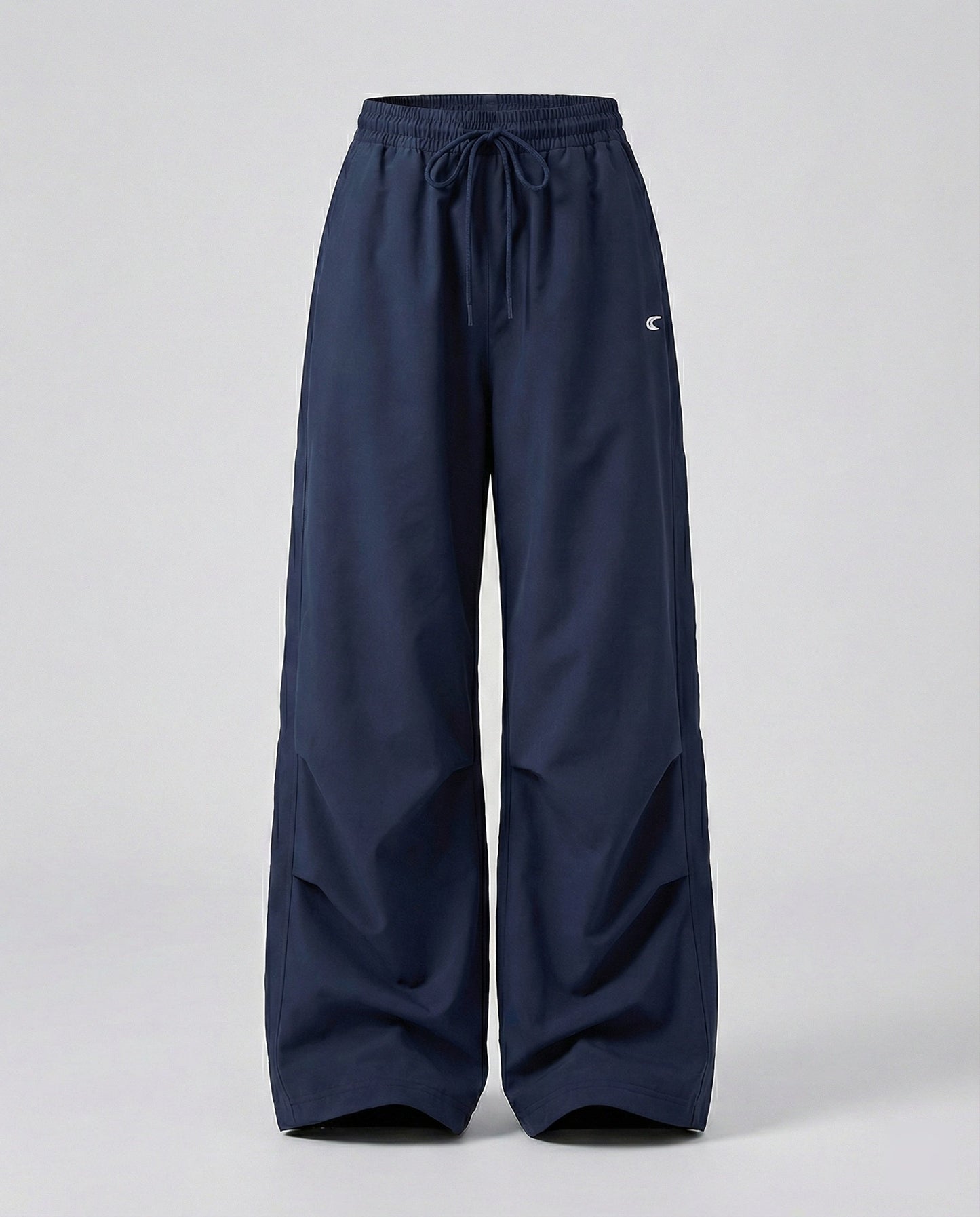 Damen weite Bundhose mit elastischem Tunnelzug langen Schlagbeinen und seitlicher Teilungsnaht in Schwarz