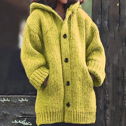 Strickjacke - Oversized Passform - Dickes und Warmes Material - mit Kapuze in Khaki