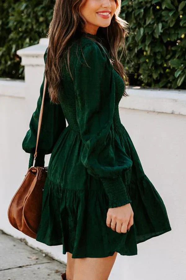 Lolas-Mode – Gesmoktes Kleid mit langen Ärmeln