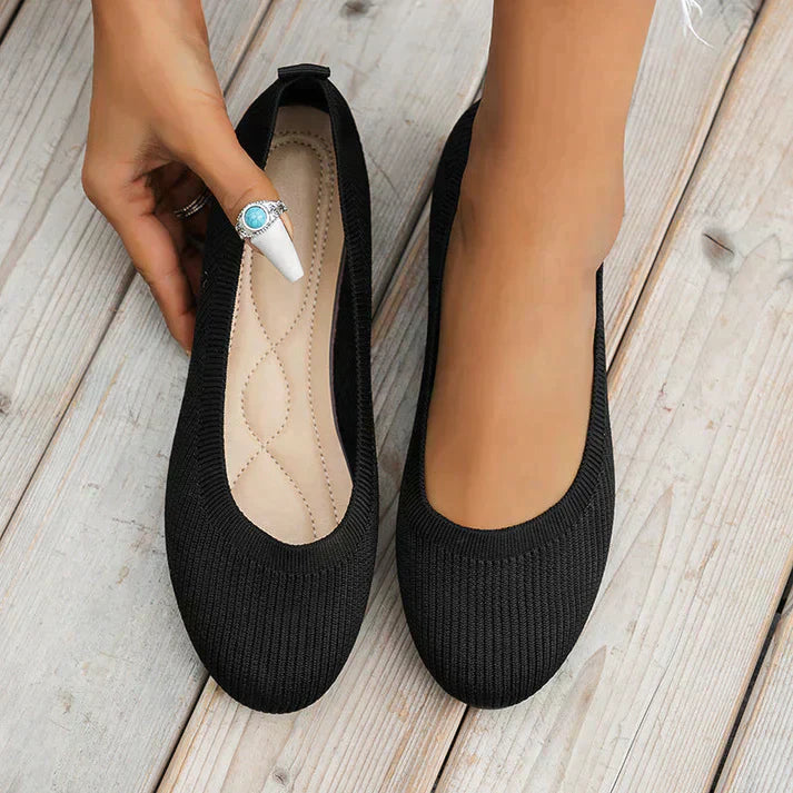 Bequeme Ballerina-Schuhe in Schwarz