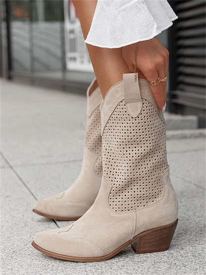 Elegante Niedrig Geschnittene Stiefel in Beige