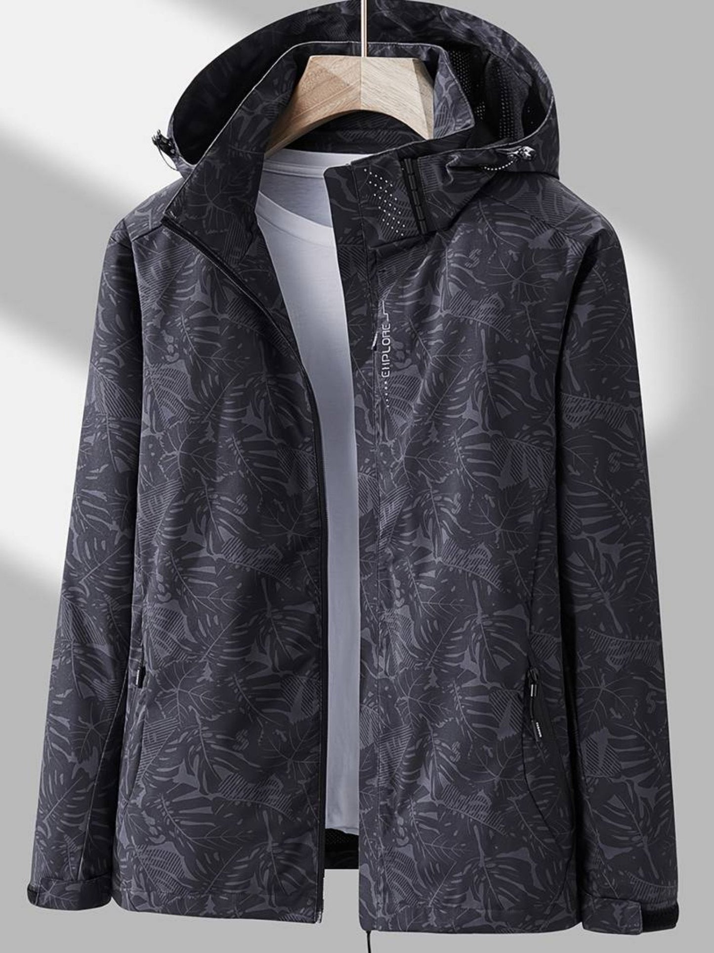 Damen Sportwindbreaker für Outdoor-Looks in Weiß