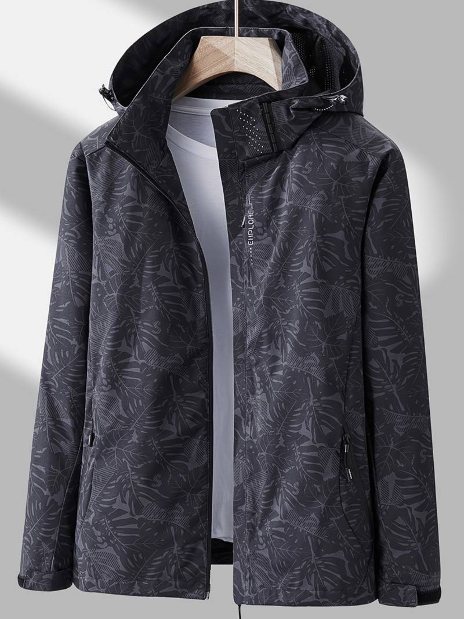 Damen Sportwindbreaker für Outdoor-Looks in Weiß