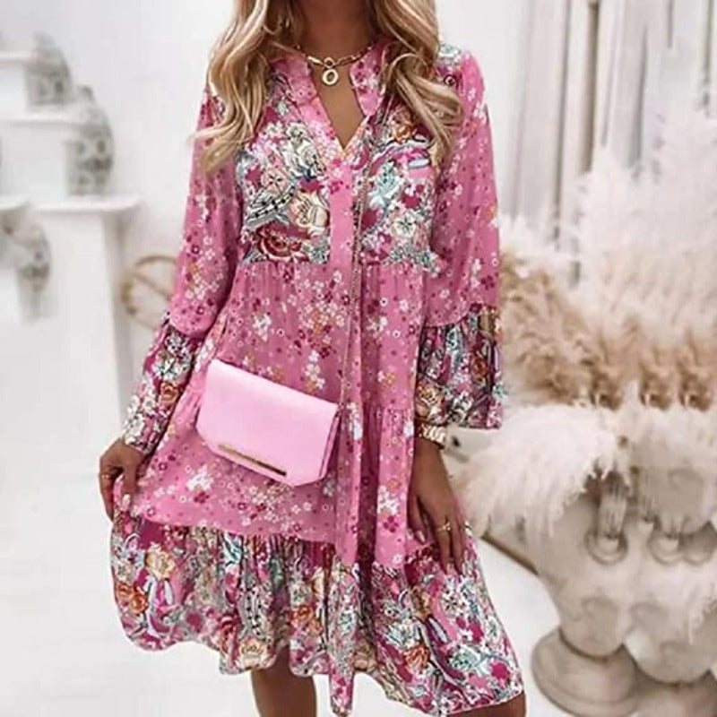 Lolas-Mode – Mehrfarbiges Sommerkleid mit V-Ausschnitt