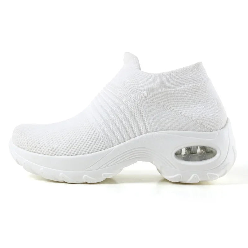 Damen Plattform-Sneaker für Freizeitlooks in Khaki