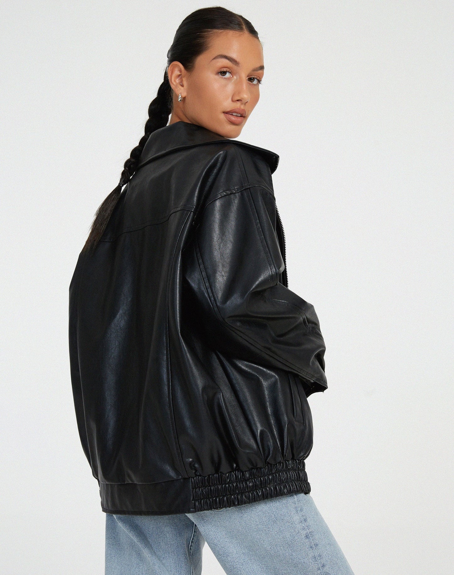 Damen Jacke in Übergröße mit modischem Look in Braun