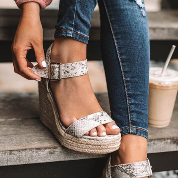 Lolas-Mode | bequeme keilschuhe mit keilabsatz