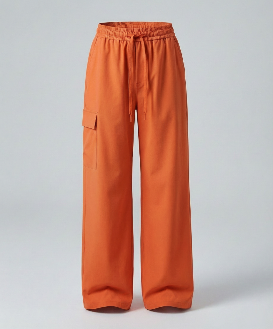 Damen leichte packbare Outdoor-Hose mit weitem Bein elastischem Bund und aufgesetzten Seitentaschen in Orange
