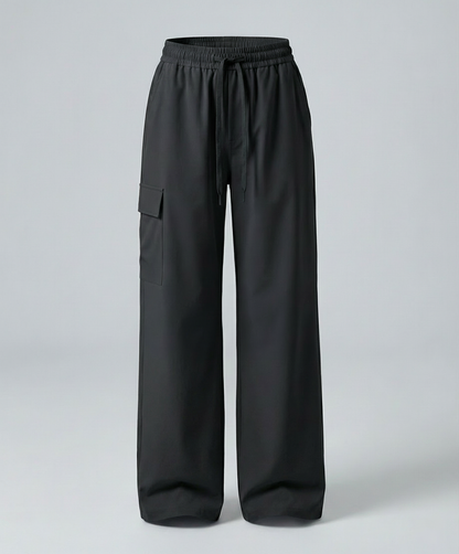 Damen leichte packbare Outdoor-Hose mit weitem Bein elastischem Bund und aufgesetzten Seitentaschen in Blau