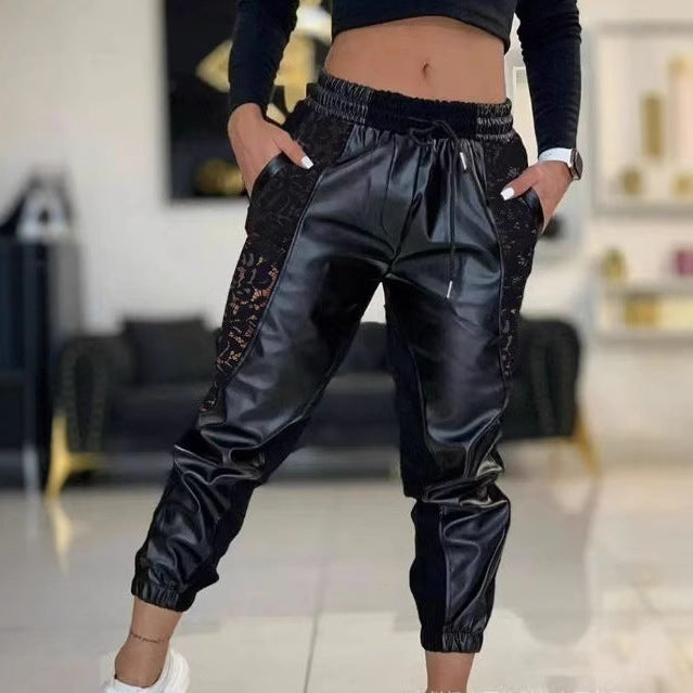 Damen Lässige Jogginghose mit coolen Spitzeinsätzen und elastischem Bund in Schwarz