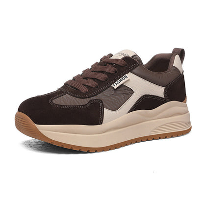 Damen sportliche Sneaker mit bequemer Laufsohle in Braun