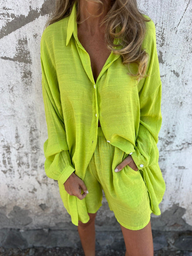 Damen Oversize Hemdkleid mit Knopfverschluss und Rollkragen in Dunkelbraun