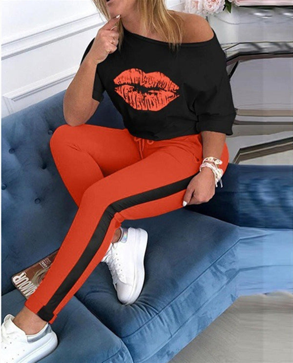 Damen stylisches T-Shirt mit Lippenmotiv in Rot