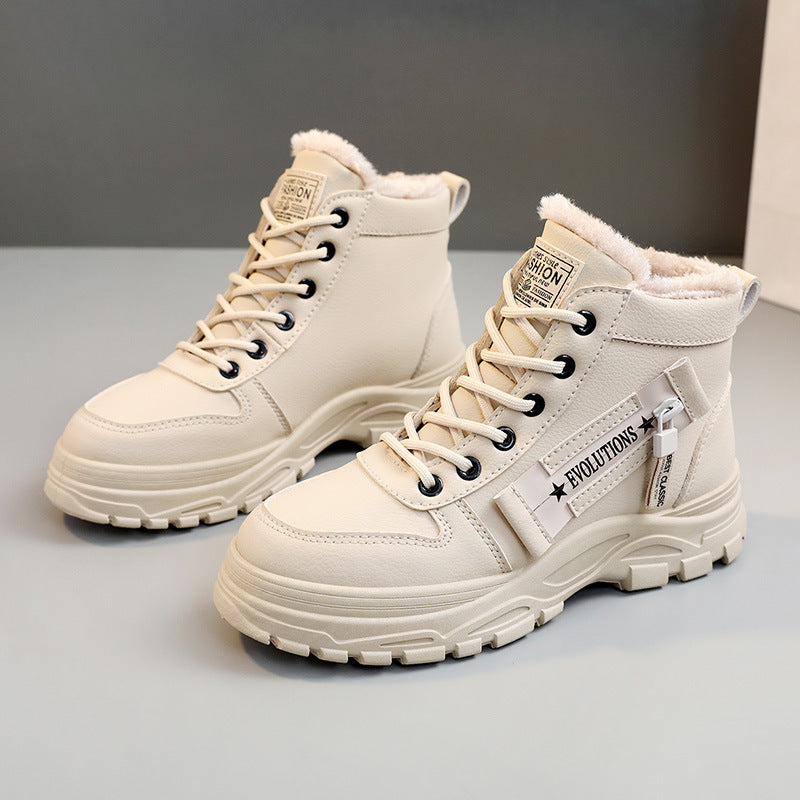 Damen Winter Sneaker mit kuscheligem Innenfutter und robustem Sohlenprofil in Schwarz