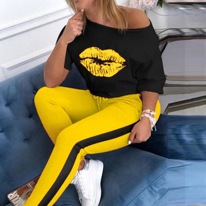 Damen stylisches T-Shirt mit Lippenmotiv in Grün