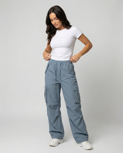 Damen weite Cargo-Hose im Retro-Utility-Stil mit hochgeschnittenem Bund Tunnelzug Mehrfachklappentaschen und verstellbar in Rosa