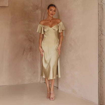 Damen elegantes Off-Shoulder Maxikleid mit seitlichem Schlitz und luftigen Rüschendetails in Silber