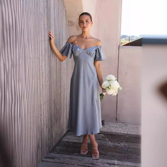 Damen elegantes Off-Shoulder Maxikleid mit seitlichem Schlitz und luftigen Rüschendetails in Schwarz