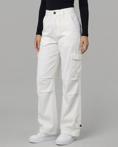 Damen hochgeschnittene weite Cargo-Hose mit Kellerfalten, großen Klappentaschen und verstellbarem Druckknopfsaum in Jeansblau