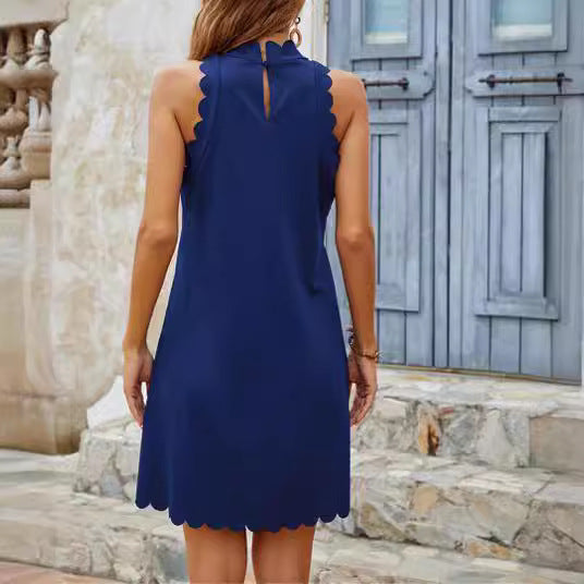 Damen ärmelloses Kleid mit Scalloped-Ausschnitt und fließendem Schnitt in Grün