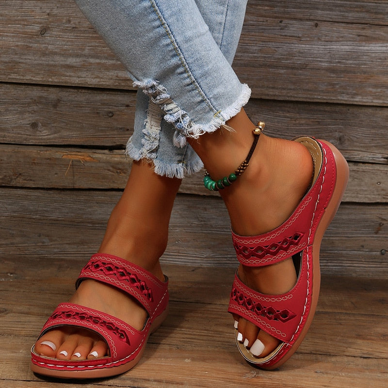 Bequeme Sandalen in Rot
