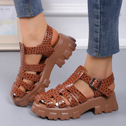 Waveselegance Gladiatoren Sandalen in Schwarz