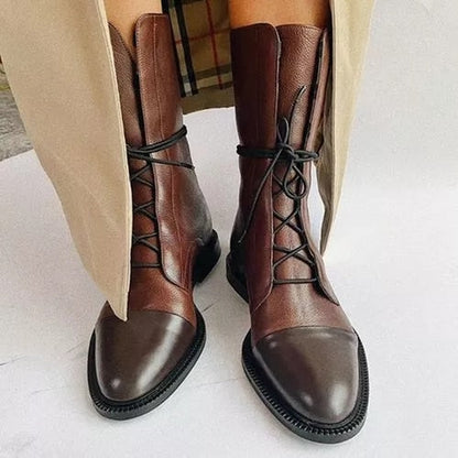 Raffinierte hohe Stiefel für Damen in Schwarz