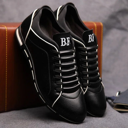 Herren klassische Schuhe in Braun