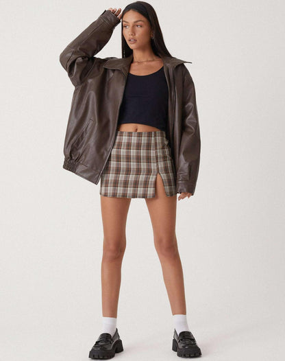 Damen Jacke in Übergröße mit modischem Look in Braun