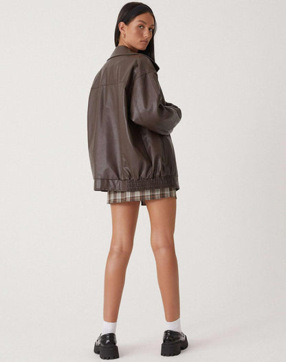 Damen Jacke in Übergröße mit modischem Look in Braun